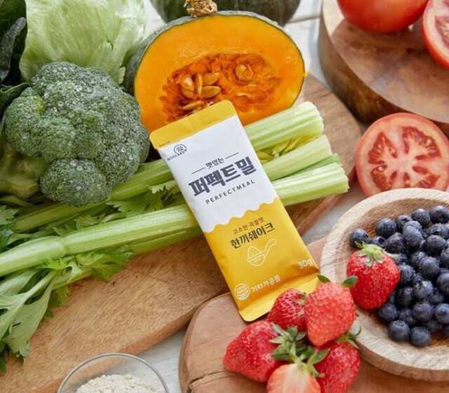강원더몰,에이지케어 퍼펙트밀 고소한맛 식사대용식 (30g*10포)